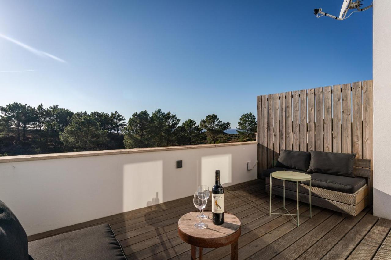 Beach House Clerigo - 2 Unique Apartments アルジェズール エクステリア 写真