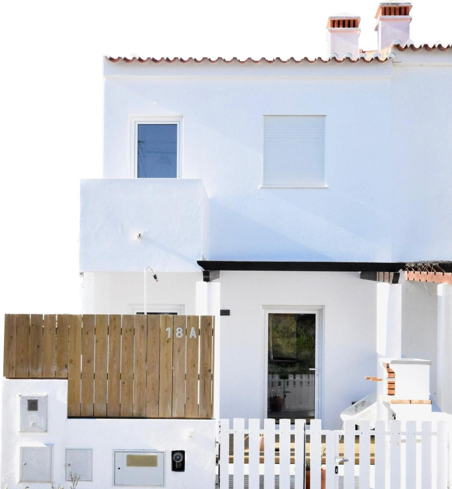Beach House Clerigo - 2 Unique Apartments アルジェズール エクステリア 写真