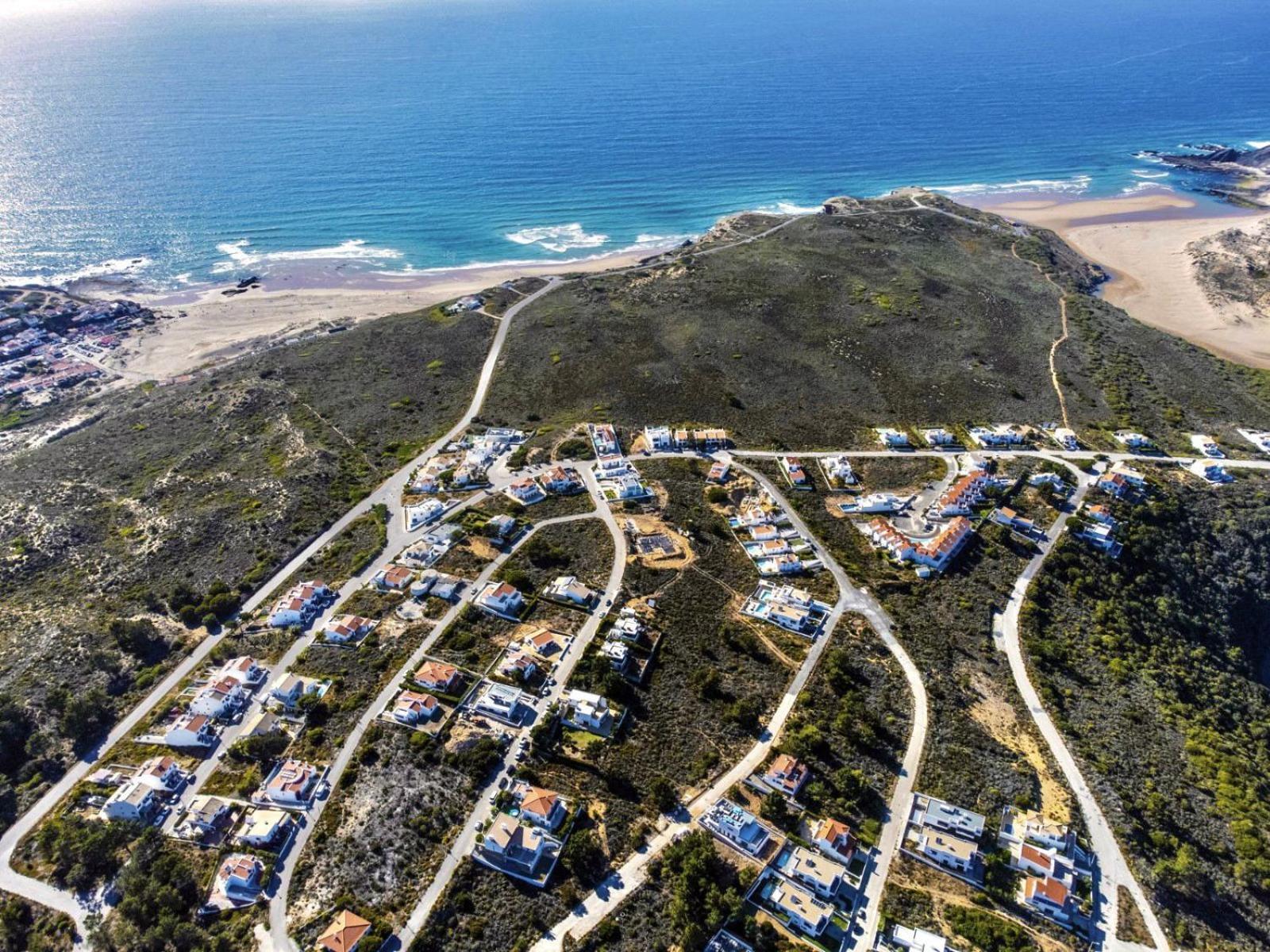 Beach House Clerigo - 2 Unique Apartments アルジェズール エクステリア 写真